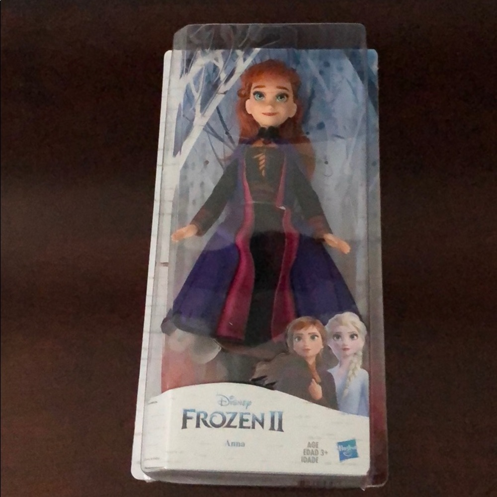⭐️Frozen 2 Anna doll